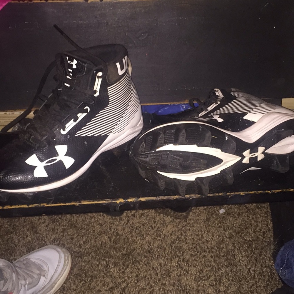 Under armour Cleats kids